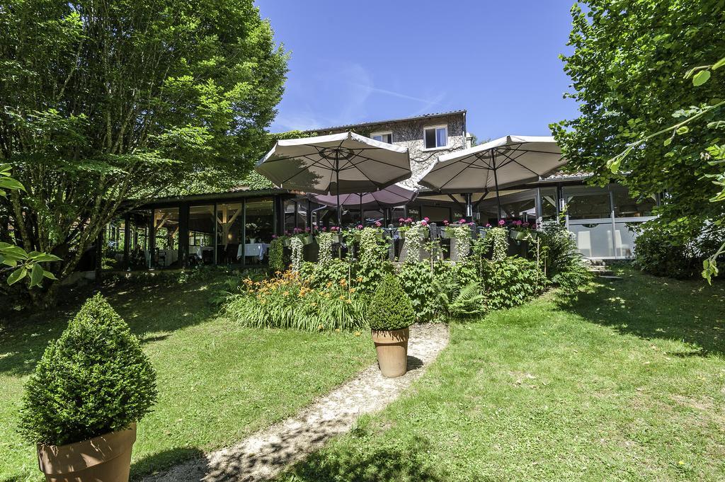 Logis Hotel - Restaurant Le Relais De Comodoliac Saint-Junien Bagian luar foto