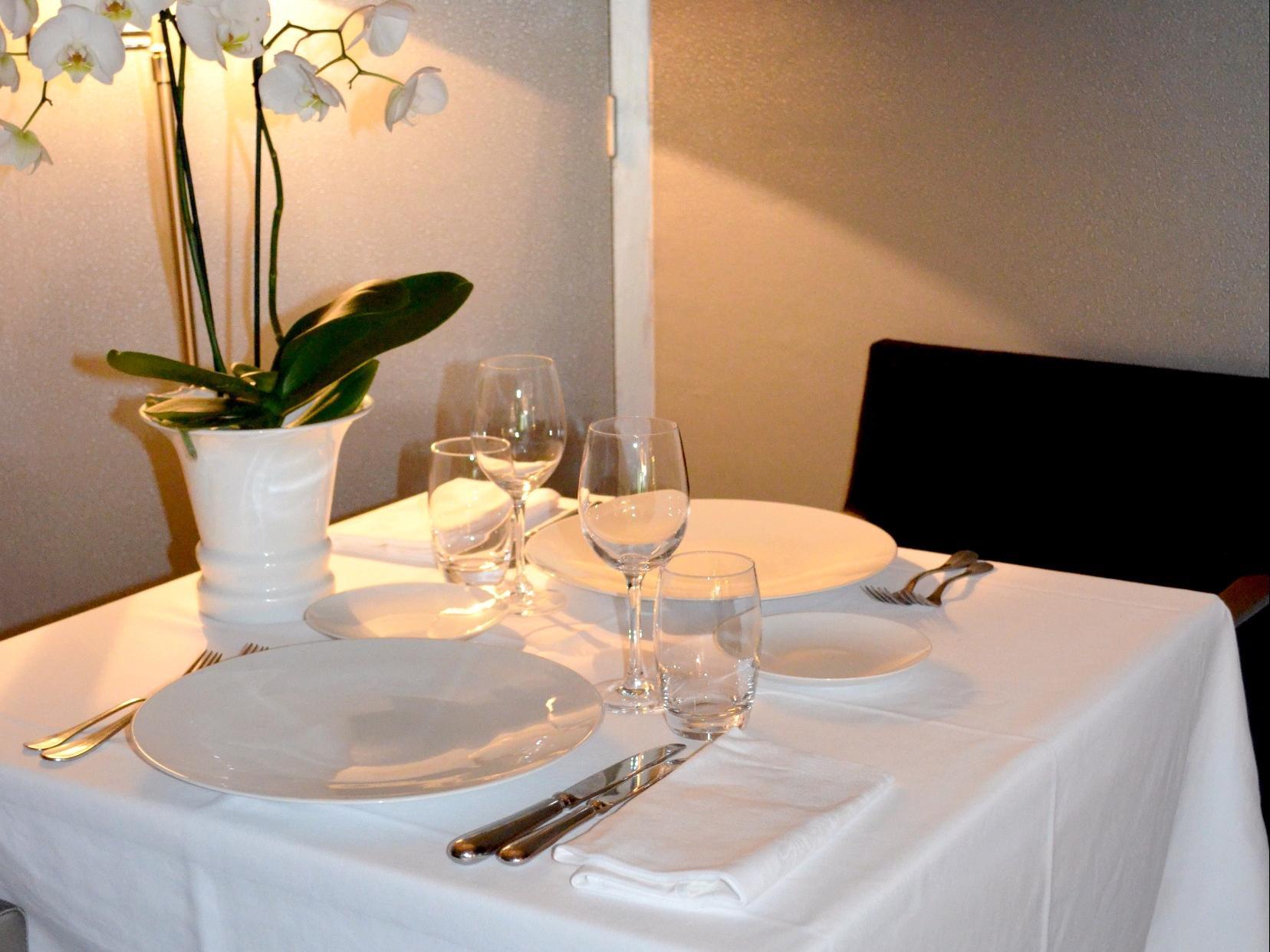 Logis Hotel - Restaurant Le Relais De Comodoliac Saint-Junien Bagian luar foto